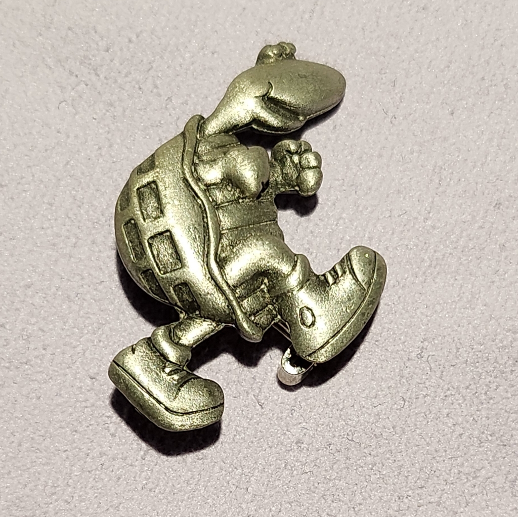 Jj Jonette Vintage Pewter Brooch Running Turtle 25$